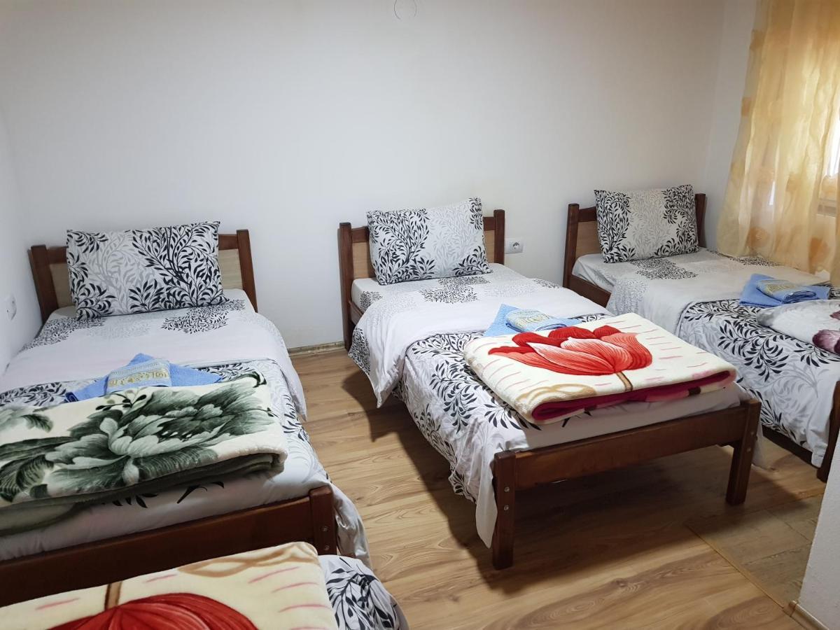 Bujtina Sherifaj Valbone Ngoại thất bức ảnh